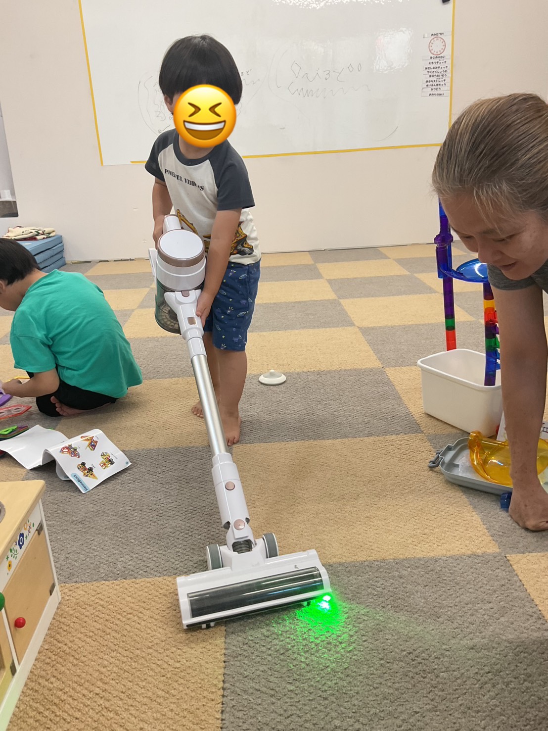 「やったことない」から「やってみよう！」へ｜掃除機がけにチャレンジして育む生きる力
