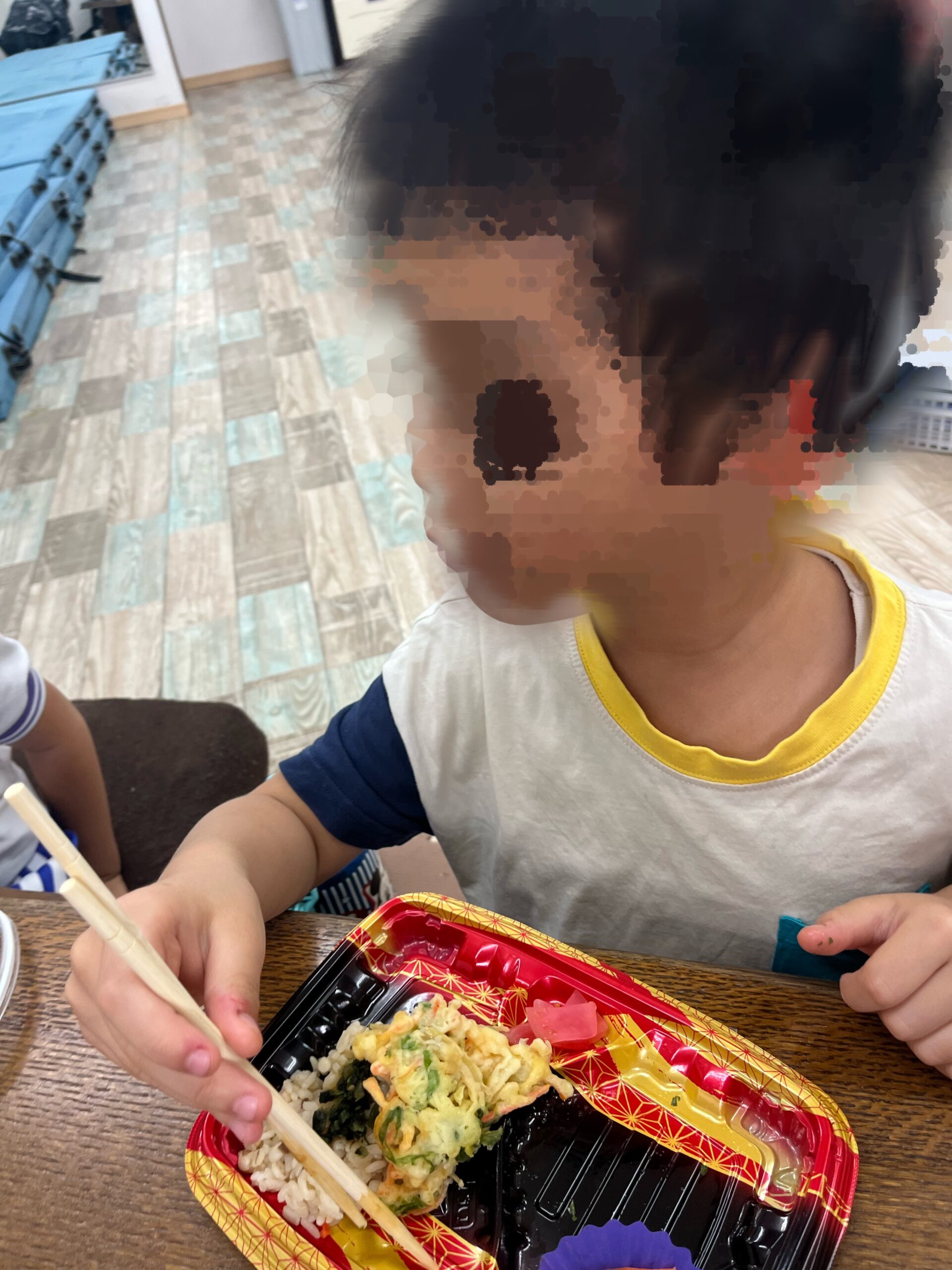食事の時間も大切な療育！楽しく学ぶお昼ごはん♪